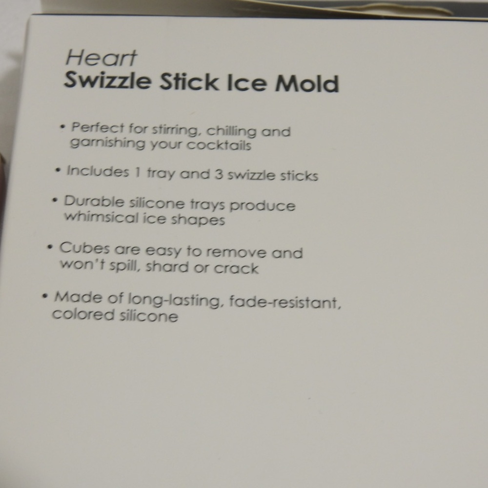 New Tovolo Heart Swizzle Stick Ice Mold - Picture 3 of 5